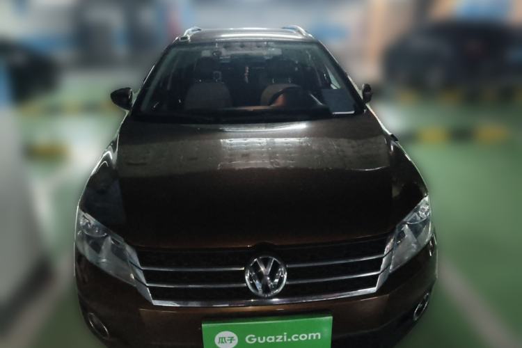 Used Volkswagen Cross Lavida 2014 1.4TSI DSG