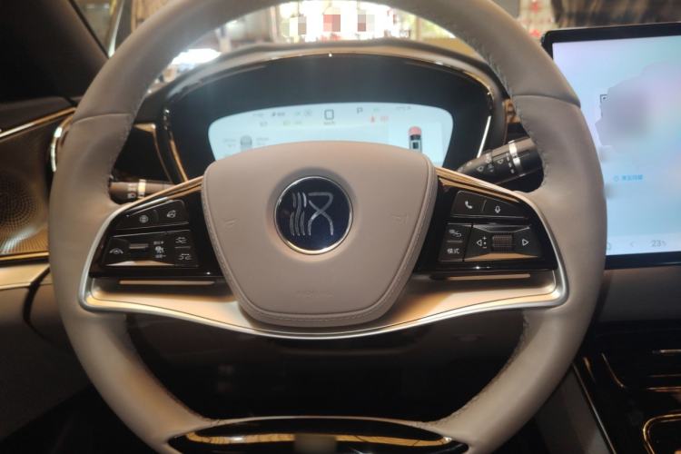 Used BYD Han 2025 DM-i 125KM Prestige Model