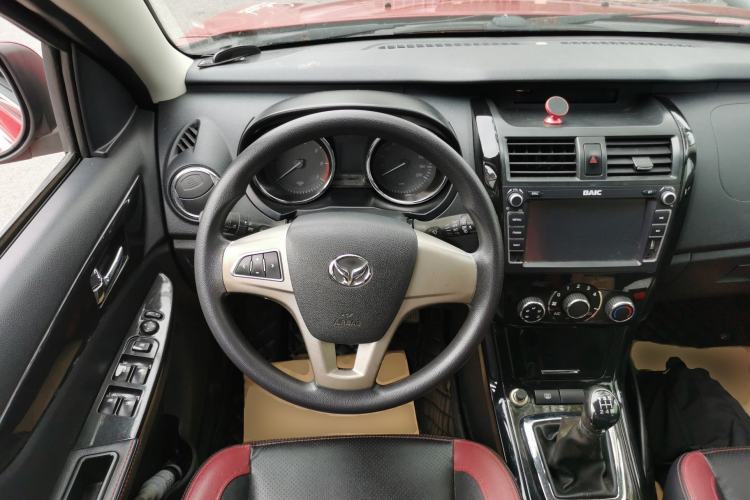 Used HYOSOW S3 2014 1.5L Comfort Version China IV Emission Standard
