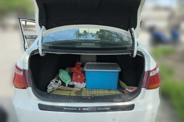 Used Dongfeng Aeolus E70 2018 Super-Enjoyment Edition Trunk