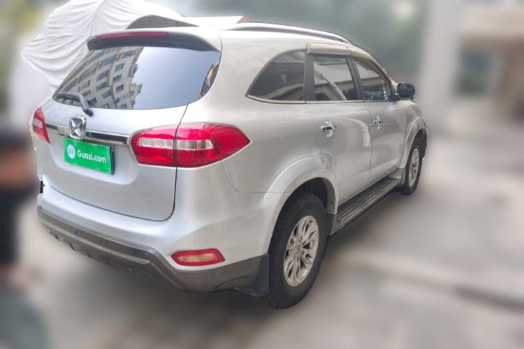 Used JMC Yusheng S350 2014 2.4T Automatic 4x4 Diesel Luxury Version with Sunroof 5 Seats