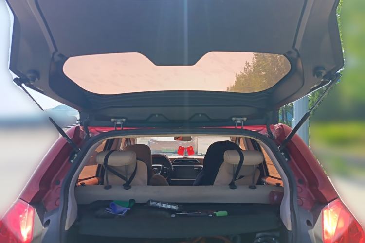 Used Zotye Cloud 100 2018 Cloud 100PLUS Smart Model Trunk