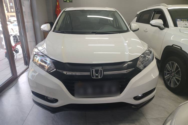 Used Honda Vezel 2015 1.5L manual two-wheel drive Comfort trim level
