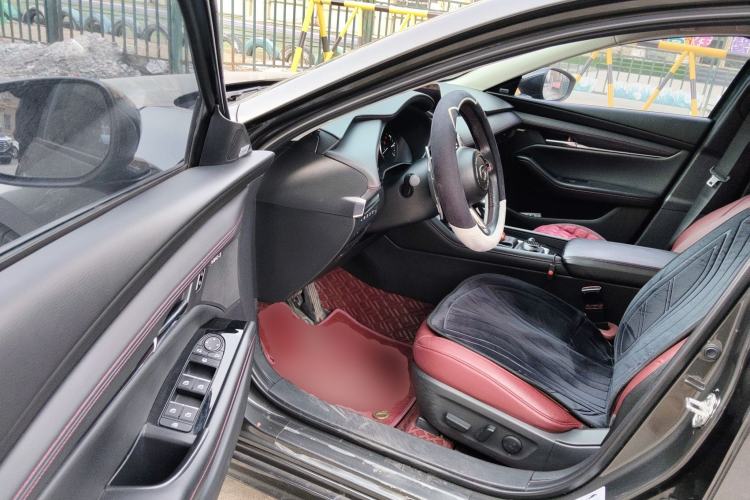 Used Mazda Mazda 3 Axela 2023 2.0L Automatic Zhiyao Edition