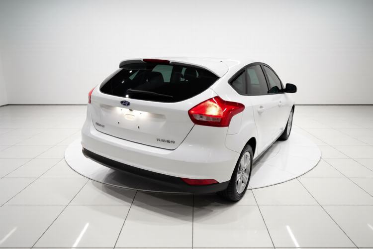 Used Ford Focus 2017 Hatchback 1.6L Automatic Comfort Plus SmartDrive Edition
