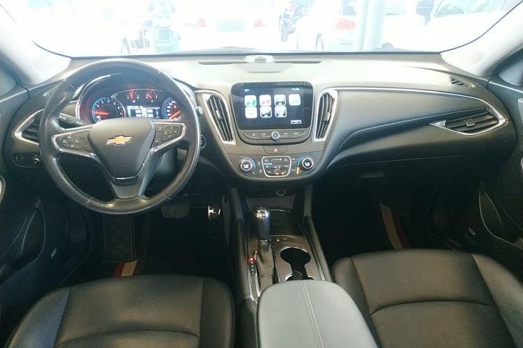 Used Chevrolet Malibu XL 2017 1.5T Dual-Clutch Ruimao Edition Center Console