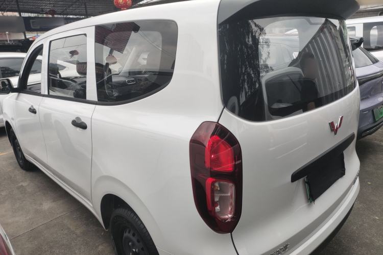 Used Wuling Hongguang New Energy 2025 Extended-Range Hybrid 50 km Utility Version