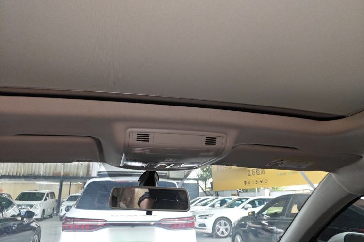 Used Volkswagen Tharu 2019 280TSI Two-Wheel Drive Luxury Edition China V Standard
