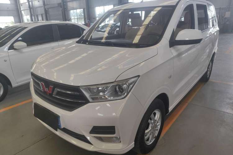 Used Wuling Hongguang 2019 1.5L S Standard Version China VI LAR