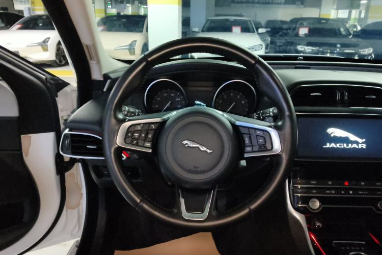 Used Jaguar XEL 2019 2.0T 200 PS Luxury Edition