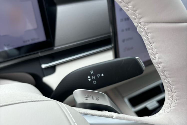 Used BYD Tang L 2025 DM 200KM Four-Wheel Drive LiDAR Flagship Model