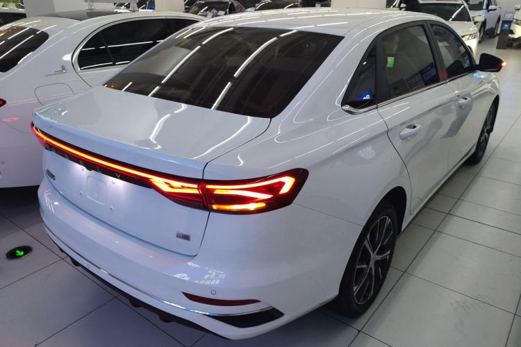 Used Geely Auto Emgrand 2022 4th Generation 1.5L CVT Luxury Model