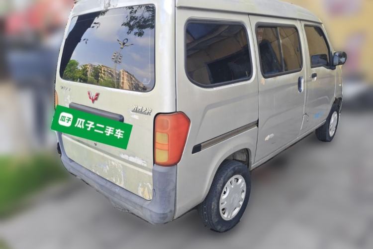 Used Wuling Zhiguang 2015 1.2L Practical LS-I Model Rear Right 45 Deg