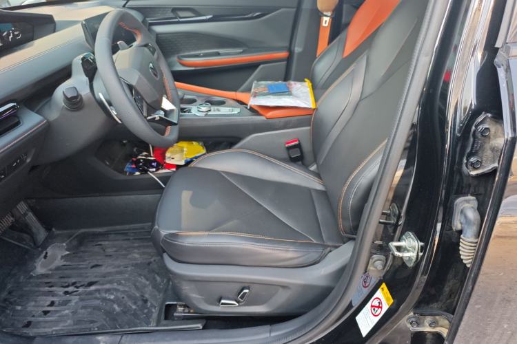 Used CHANGAN UNI-V 2022 1.5T Prestige Version