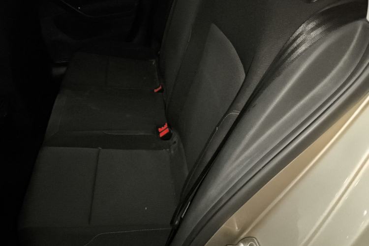 Used Volkswagen Golf 2018 1.6L Automatic Fashion Model
