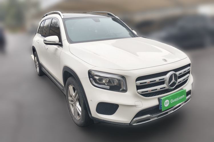 Used Mercedes-Benz GLB 2020 GLB 200 Dynamic Edition Front Right 45 Deg