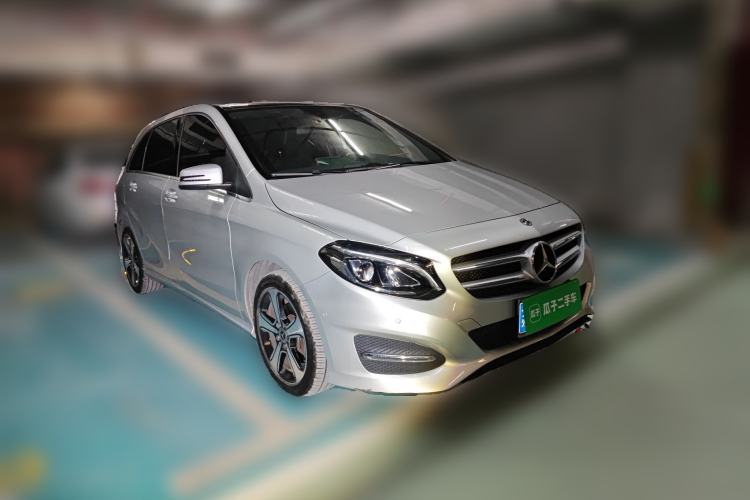 Used Mercedes-Benz B-Class 2017 B 200 Fashion Model