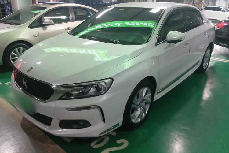 Used DS 5LS 2018 30THP Fashion Model