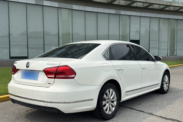 Used Volkswagen Passat 2014 1.8TSI DSG Prestige Edition
