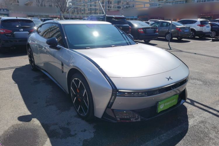 Used XPeng P7 2025 Model—750 All-Wheel-Drive High-Performance Ultra