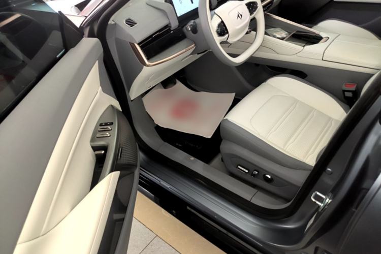 Used Dongfeng eπ eπ007 2024 Pure Electric 540 All-Wheel Drive Max Edition Driver Seat