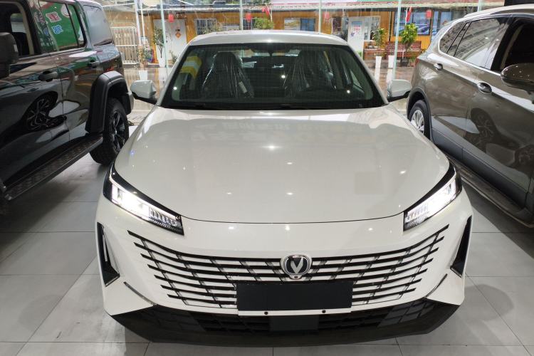 Used Changan Eado 2025 Blue Whale 1.5T 500Bar Prestige Model