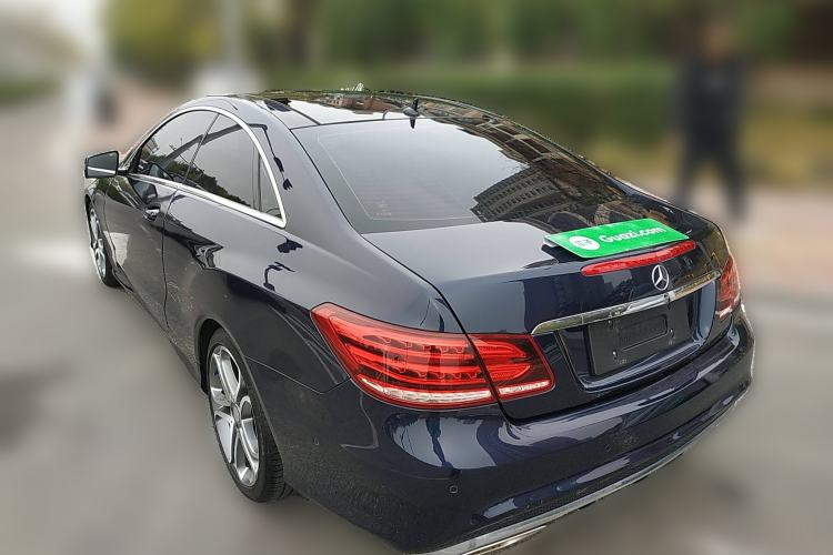 Used Mercedes-Benz E-Class 2014 E 260 Coupe Rear Left 45 Deg