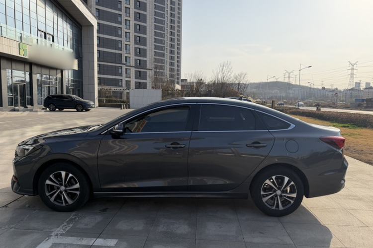 Used CHANGAN Eado 2023 Changan Edition PLUS Blue Whale NE 1.4T GDI DCT Prestige Version
