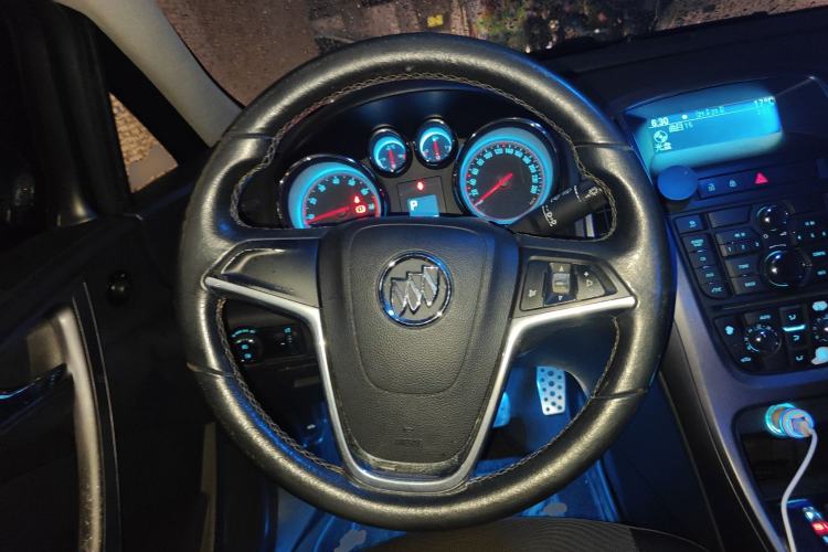 Used Buick GT 2010 XT 1.6T Fashion Sport Edition