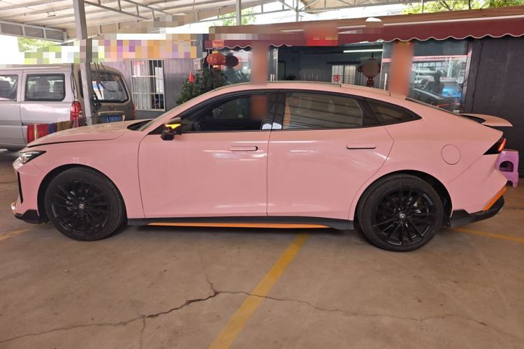 Used Changan UNI-V 2024 1.5T Prestige Sport Edition