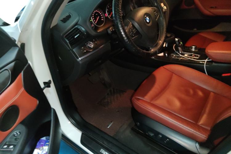 Used BMW X3 2013 xDrive20i Luxury Edition Driver Seat