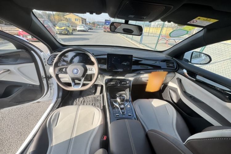 Used BYD Qin PLUS 2024 HONOR Edition DM-i 55KM Leading Model
