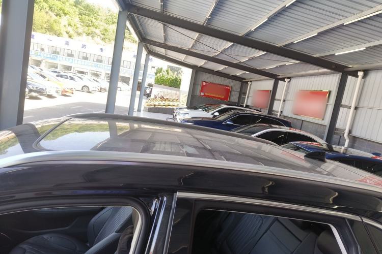 Used Hongqi HS5 2023 2.0T Four-Wheel Drive Flagship Pro Edition Roof