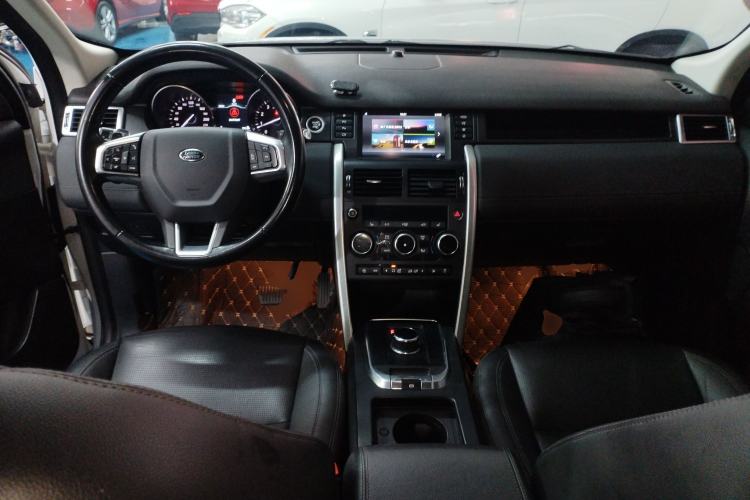 Used Land Rover Discovery Sport 2018 240 PS HSE Version