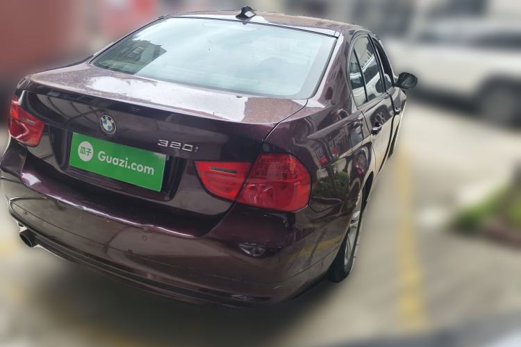 Used BMW 3 Series 2010 320i Luxury Model