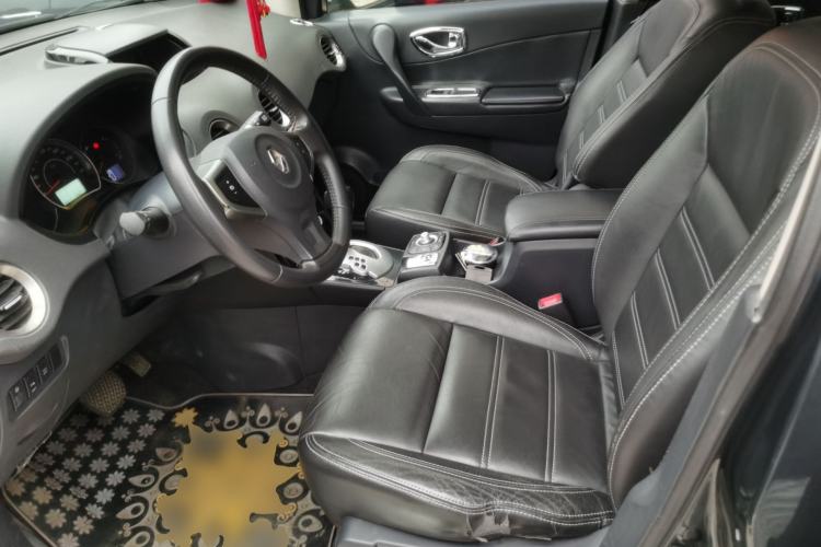 Used Renault Koleos 2012 2.5L Two-Wheel Drive Luxury Navigation Edition
