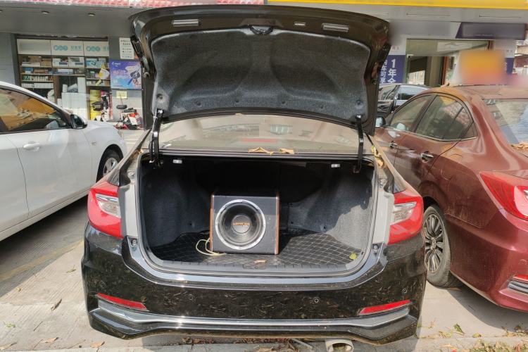 Used Honda Crider 2016 1.8L CVT Luxury Edition
