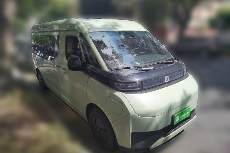 Used Farizon Super VAN 2024 Zhifu Edition Mid-Drive Mid-Roof 66 kWh
