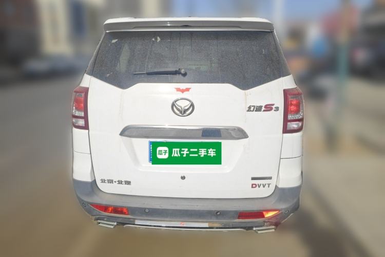 Used HYOSOW S3 2015 1.8L Prestige Version China V Emission Standard Rear