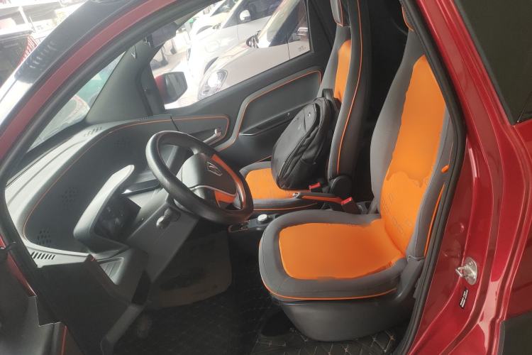 Used Baojun E100 2020 305KM Smart Drive Version Left Front Seat