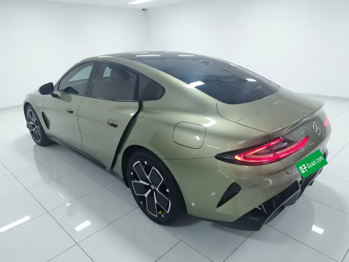 Xiaomi Auto SU7 2024 Rear-Drive Ultra-Long Range Advanced Pro-Level Intelligent Driving Version — снимка 4