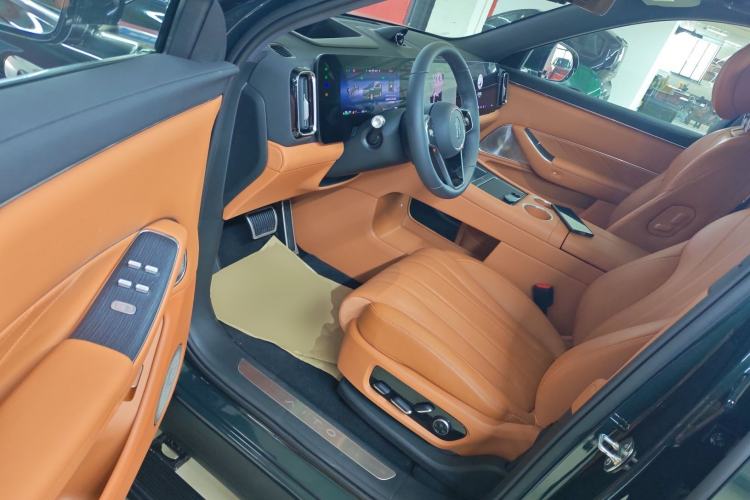 Used Hima AITO M8 2025 Extended-Range Ultra Version 53.4 kWh 5-Seater Edition