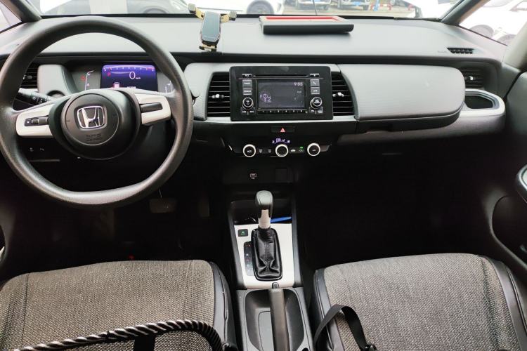 Used Honda Fit 2021 1.5L CVT Trendy Edition Center Console