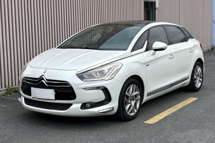 Used DS 5 2014 1.6T Elegant Version THP160
