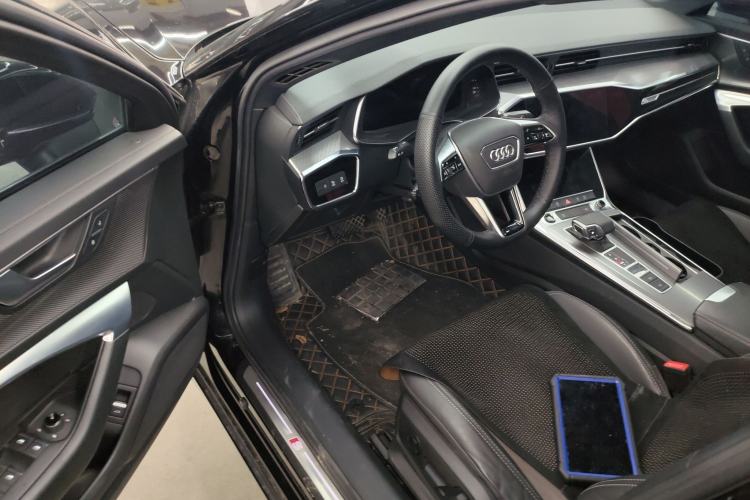 Used Audi A6L 2021 40 TFSI Luxury Dynamic Edition Driver Seat