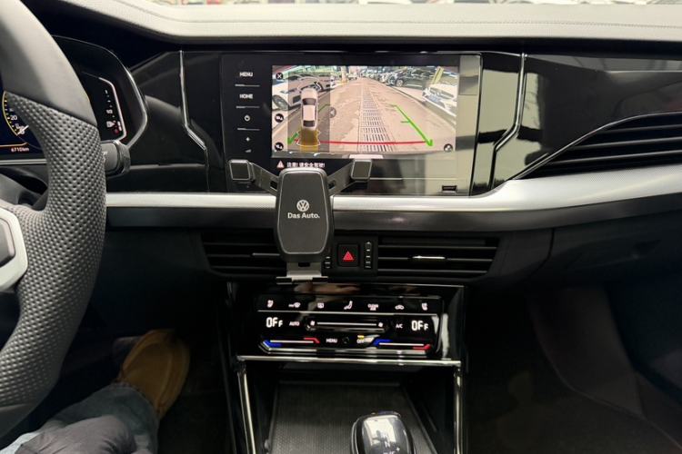 Used Volkswagen Passat 2025 Outstanding Model 330TSI Starry Elite Edition
