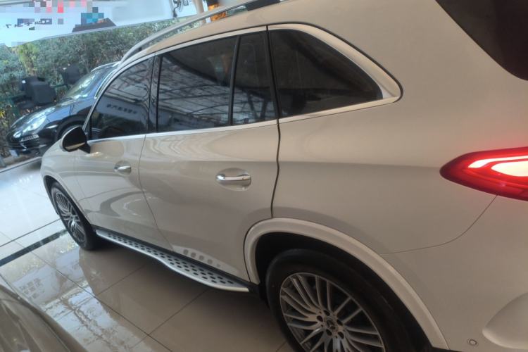 Used Mercedes-Benz GLC 2023 GLC 300 L 4MATIC Dynamic Edition 5-seater
