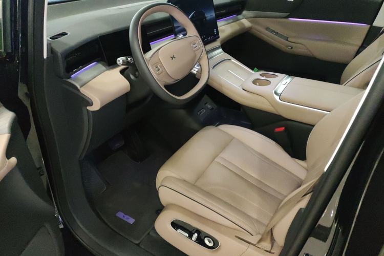 Used XPeng X9 2025 740 Ultra-Long Range Max
