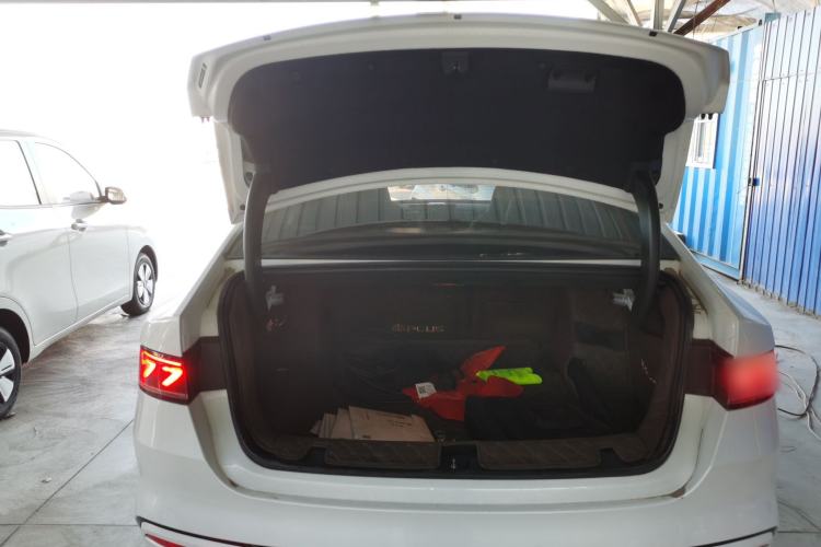 Used BYD Qin PLUS 2023 Champion Edition DM-i 120KM Leading Model
