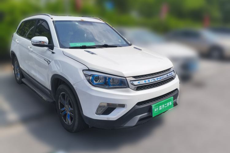 Used CHANGAN CS75 2014 2.0L Manual Luxury Version China IV Standard
